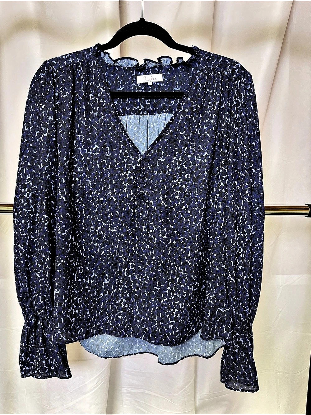Parker women’s navy blue Printed Blouse in Large